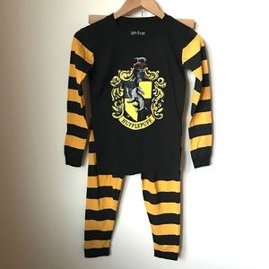 Kid’s Hufflepuff Pajama Set Size 12